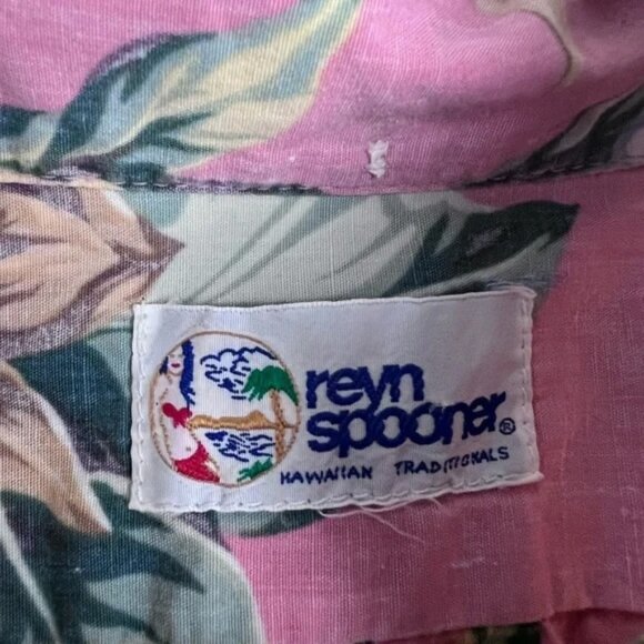 Reyn Spooner Hawaiian Shirt Button Down Rare Reverse Pink Floral fits XL - Picture 4 of 6